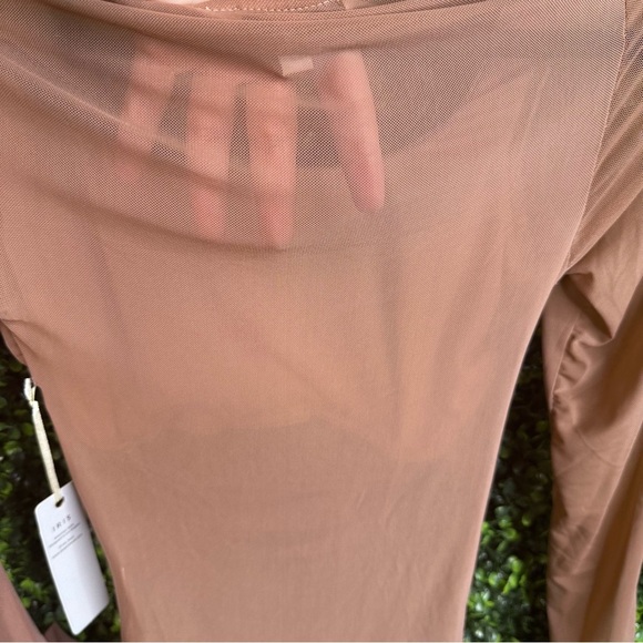 Nwt Sheer brown Ruched  sheer sleeve and back Long Sleeve Bodysuit nwt - Picture 7 of 8